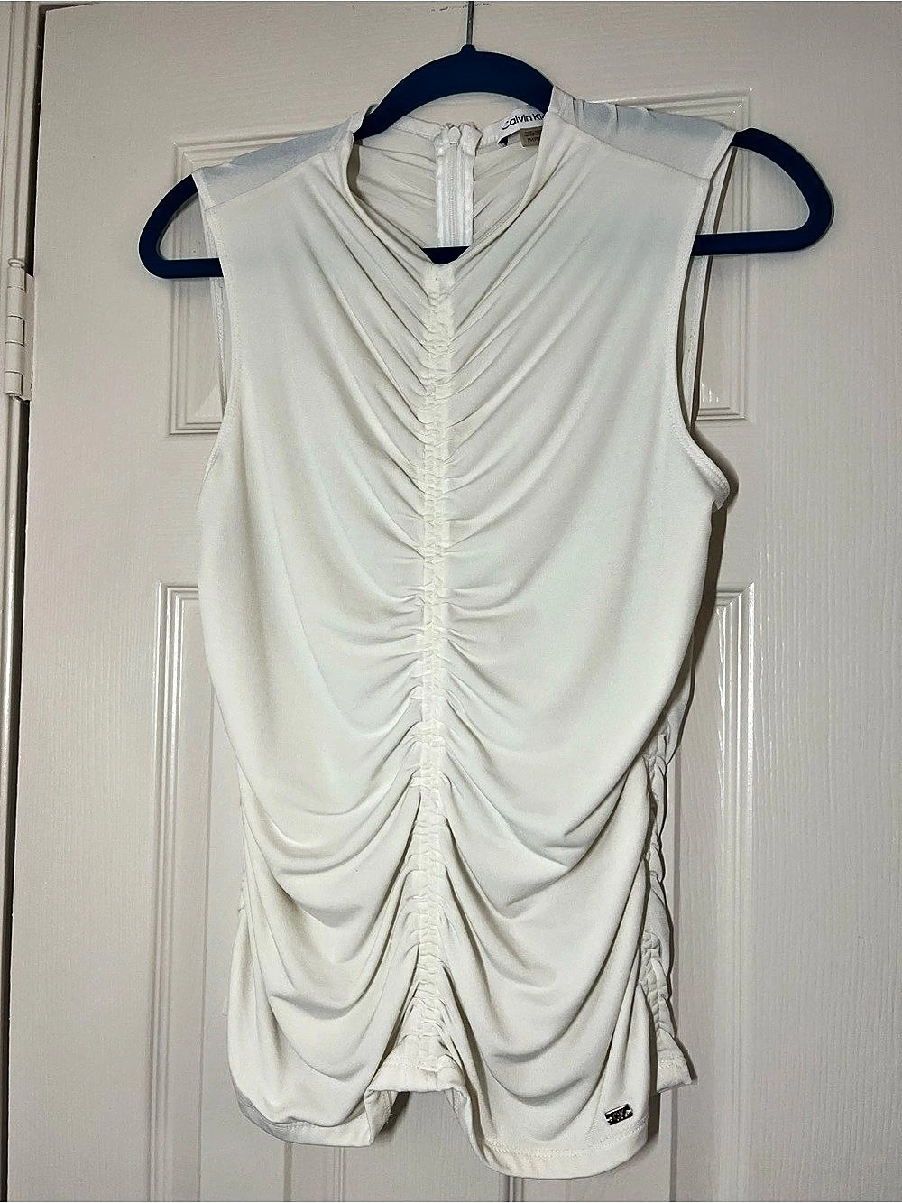 Calvin Klein Ruched Sleeveless Top in White Size Small